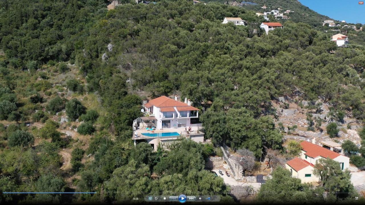 Villa Daniella Studio With Private Pool ニサキオン エクステリア 写真